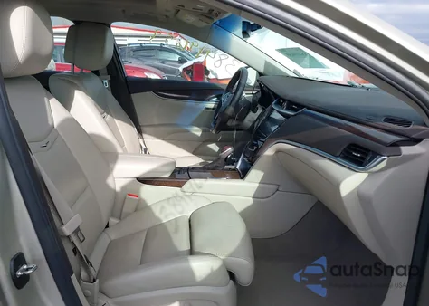 2014 Cadillac Xts Luxury z USA, uszkodzony, nr VIN 2G61M5S35E9224197